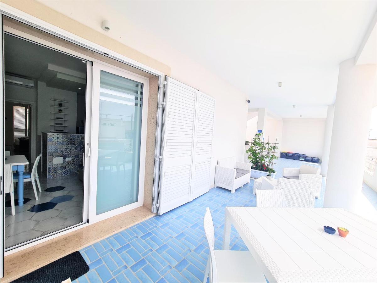 Kalinifta Rooms Apartment Torre Lapillo Exterior foto